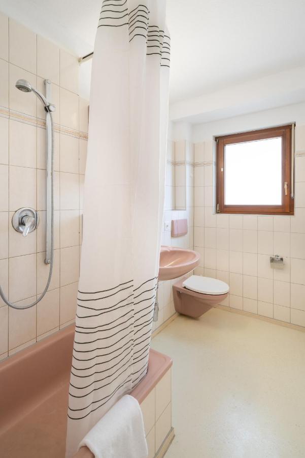 Between Lakes Apartments - 58 Интерлакен Экстерьер фото