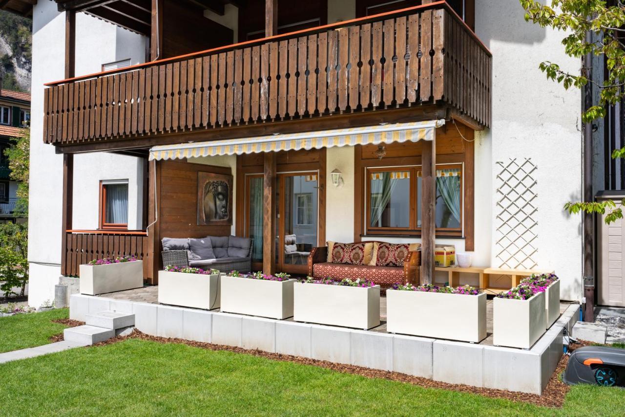 Between Lakes Apartments - 58 Интерлакен Экстерьер фото