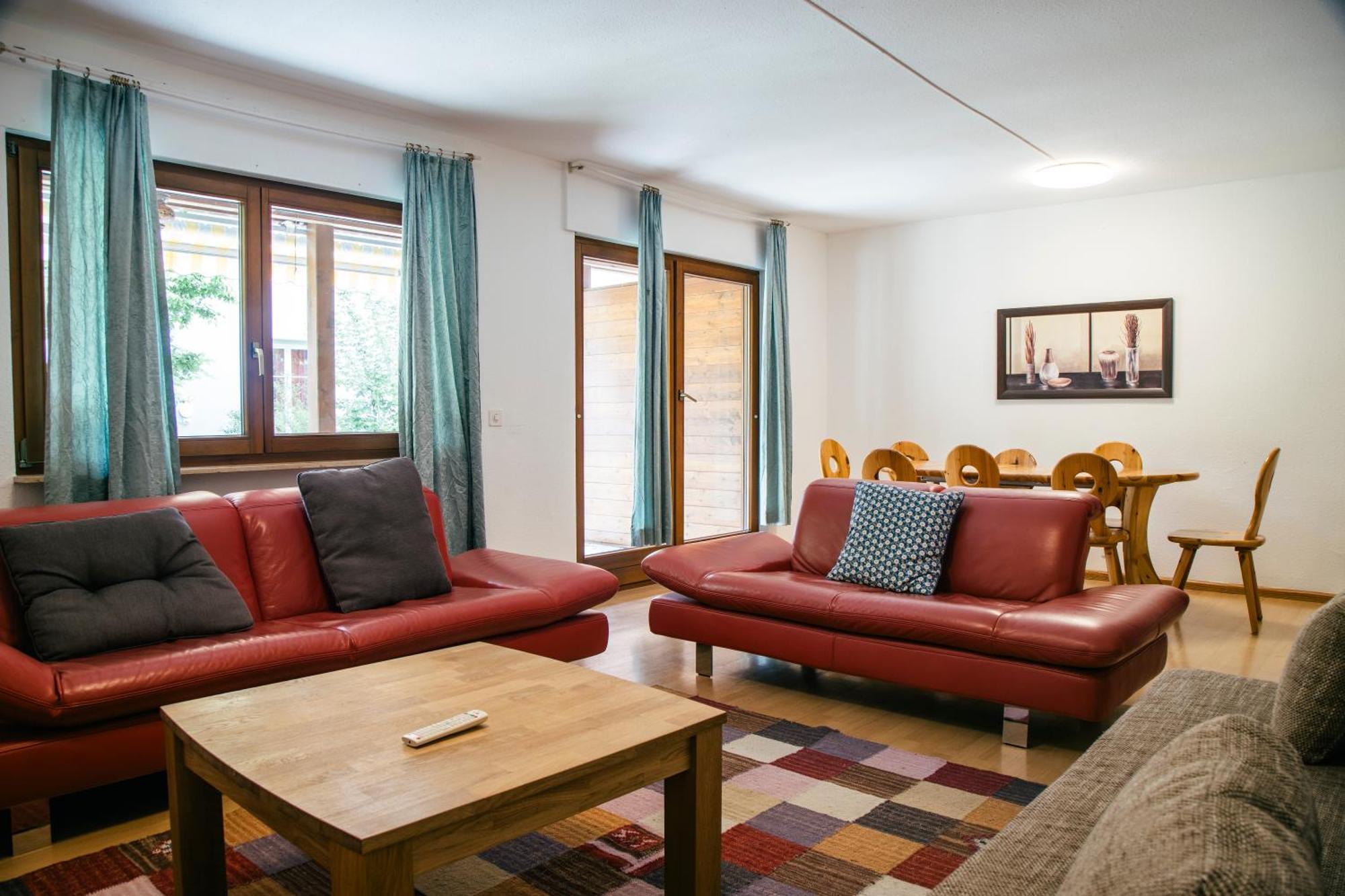Between Lakes Apartments - 58 Интерлакен Экстерьер фото
